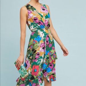 Sleeveless ruffle wrap dress in green-pink floral